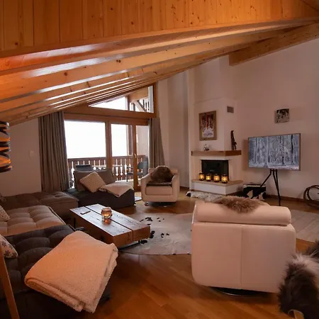 Magnifique Attique Avec Vue Imprenable, 3 Chambres, 2 Salle De Bains Apartment *