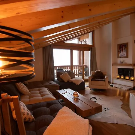 Apartment Magnifique Attique Avec Vue Imprenable, 3 Chambres, 2 Salle De Bains