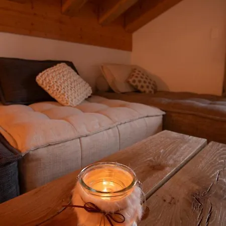 Magnifique Attique Avec Vue Imprenable, 3 Chambres, 2 Salle De Bains *