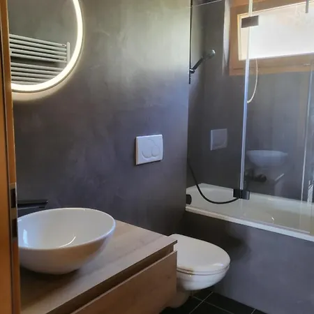 Apartment Magnifique Attique Avec Vue Imprenable, 3 Chambres, 2 Salle De Bains *