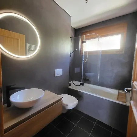 Apartamento Magnifique Attique Avec Vue Imprenable, 3 Chambres, 2 Salle De Bains